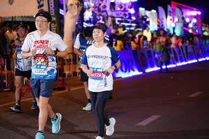 BIB: 
                            <button type="button" onclick="openModal(24481092)" class="btn btn-primary btn-sm float-right btn-popup" data-toggle="modal" data-target=".modal-high-quality">
                        <i class="fas fa-shopping-cart"></i> Add to Cart
                    </button>
                                            <button type="button" onclick="isThisMe(24481092, true)" class="btn btn-success btn-sm float-right btn-popup btn-isme hidden" data-toggle="tooltip" data-placement="bottom" title="นี่คือรูปของคุณใช่ไหม คลิกที่นี่เพื่อเอาเข้าอัลบั้ม">
                        <i class="fas fa-plus"></i> Add to album
                    </button>
                    <button type="button" onclick="isThisMe(24481092, false)" class="btn btn-warning btn-sm float-right btn-popup btn-isnotme hidden">
                        <i class="fas fa-ban"></i> Remove from album
                    </button>